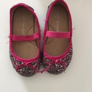 Girls shoes